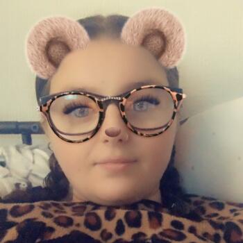 Babysitter Bristol: Jodie May