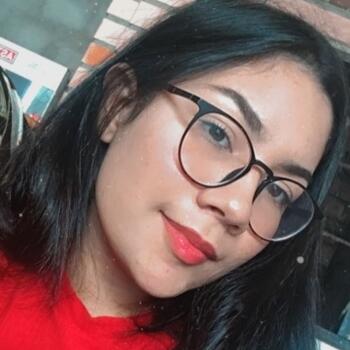 Babá em Cuiabá: Adrielly