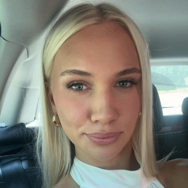 Lapsehoidja asukohas Laagri: Sandra