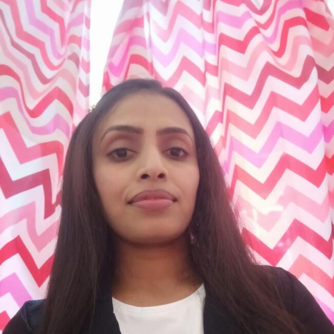 جليسة أطفال في الدوحة: Nadi