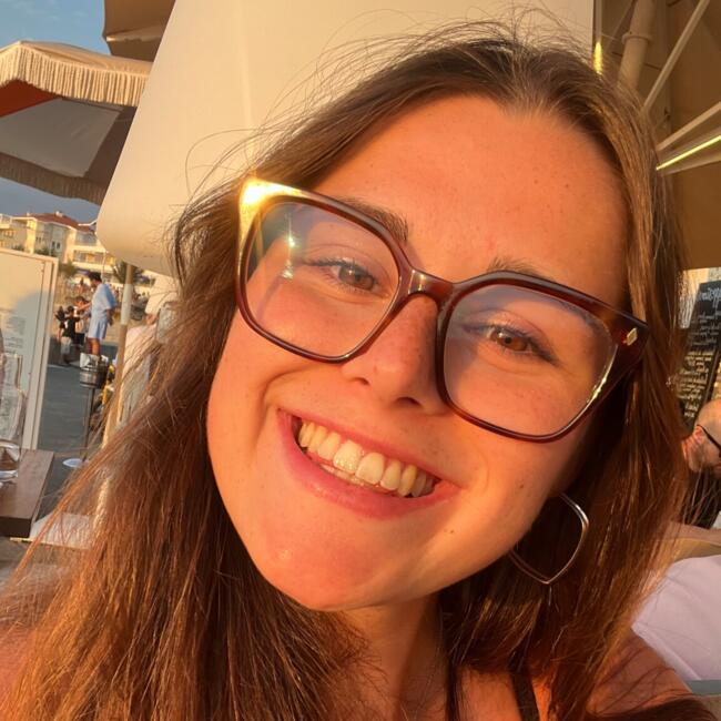 Babysitter in Darnétal: Justine