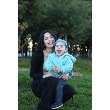 Niñera en Constitución: Skrisna