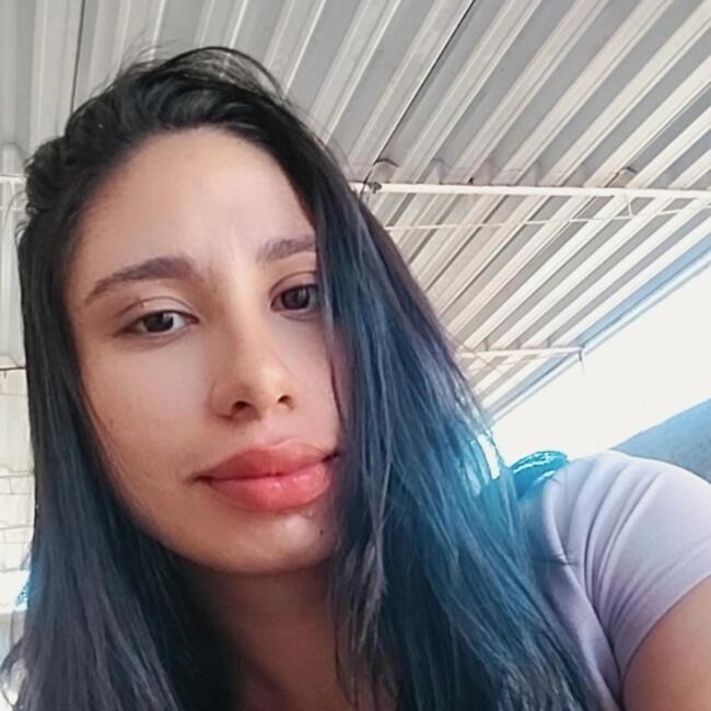 Babysitter in São Gonçalo (São Gonçalo): Larissa