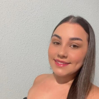 Babysitter in Rolândia: Isa