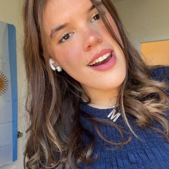 Babysitter in Corte Madera: Manuela