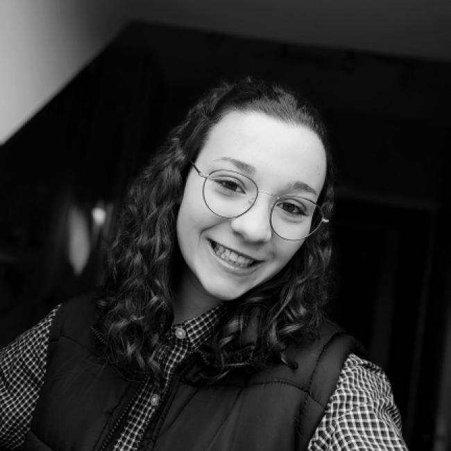 Hallennes-lez-Haubourdin 베이비시터: Louna