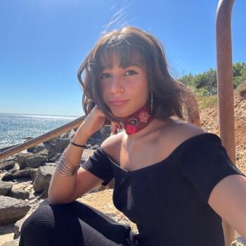 Babysitter em Estoril: Madalena