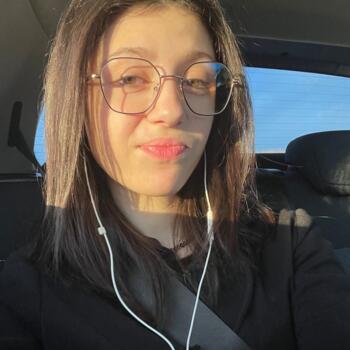 Baby-sitter in Saint-Étienne: Lilly