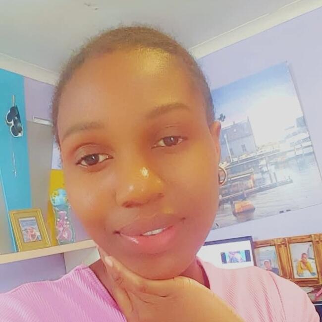Babysitter in Soweto: Nady