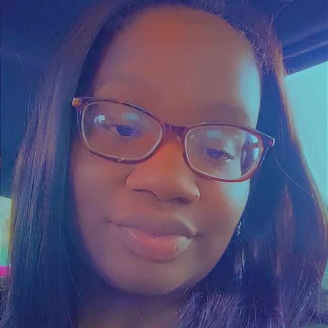 Babysitter in Plainfield: Miche