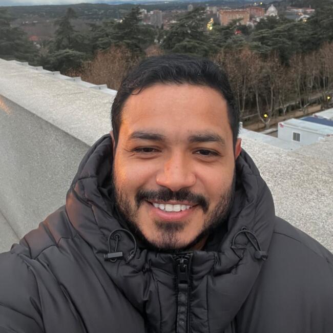 Babysitting job in São Paulo: Alexsandro