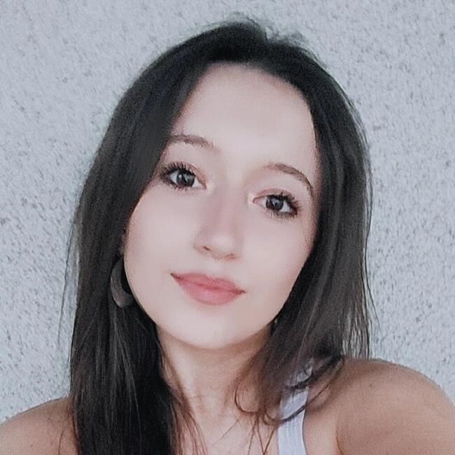 Babysitter em Vila Real: Maria