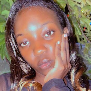 Babysitter in Dar es Salaam: Irene