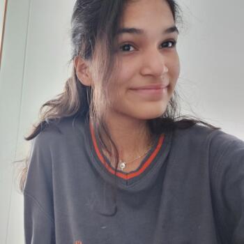 Baby-sitter in Floridablanca: Diana