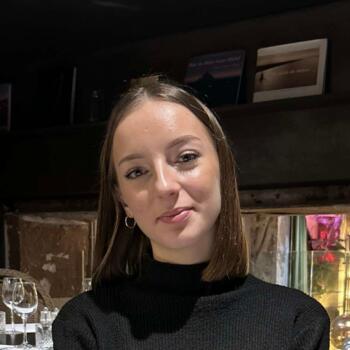 Baby-sitter in Saint-Julien-de-Concelles: Lilas