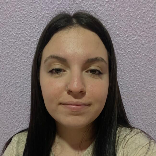 Babysitter in Matosinhos Municipality: Joana