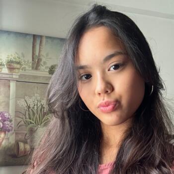 临时保姆 Singapore Island: Nelly