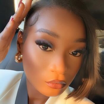 Babysitter in Nogent-sur-Marne: Brycilia