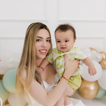 Trabajo para niñera en Osasco: trabajo para niñera Laura