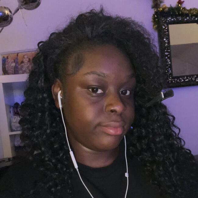 Babysitter in Colombes: Grace