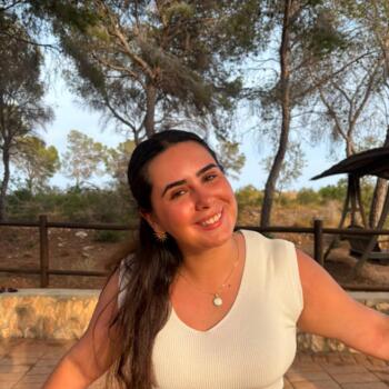 Babysitter in Amsterdam: Alejandra
