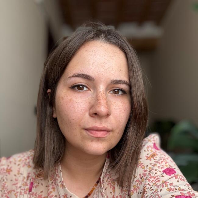 Babysitter in Boretto: Darina