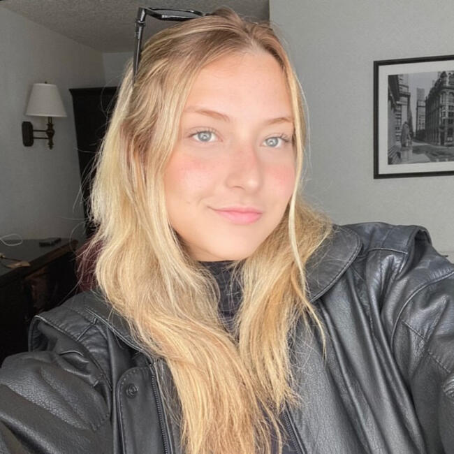 Babá em Ribeirão Preto: Laura