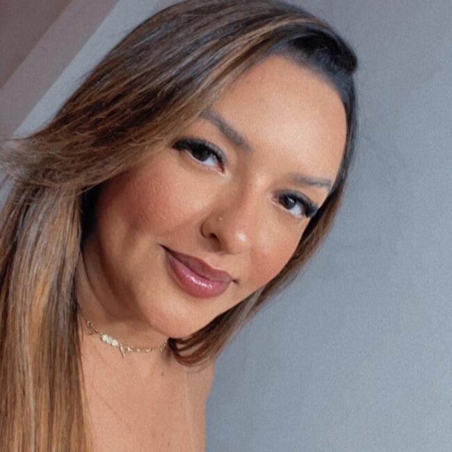 Babá em Fortaleza: Taiane