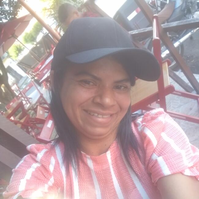 Babá em Fortaleza: Jaqueline santos de sousa