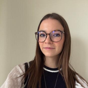 Baby-sitter Isneauville: Zoé