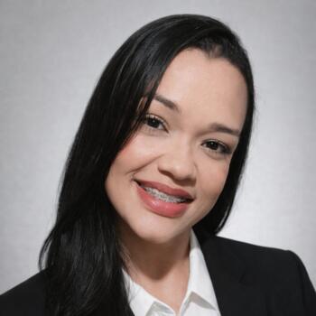 Babysitter João Pessoa: Thaís