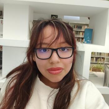 Canguro en Palencia: Angie