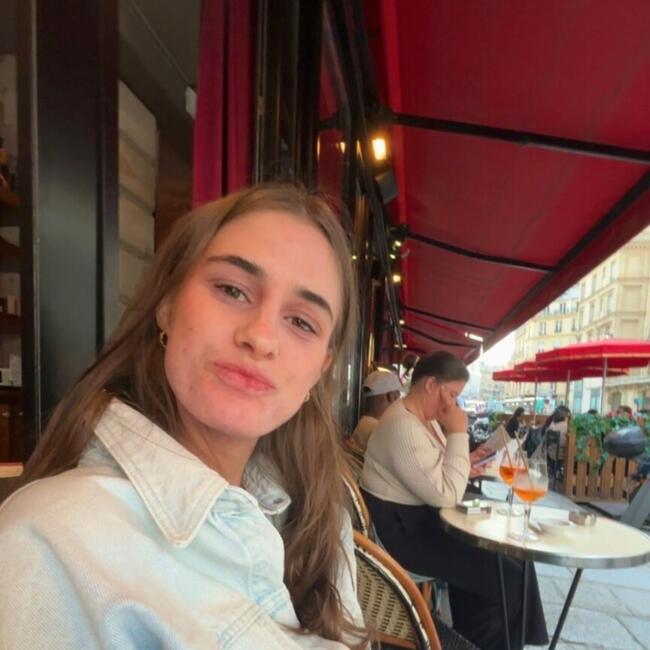 Babysitter in Kapellen: Joke