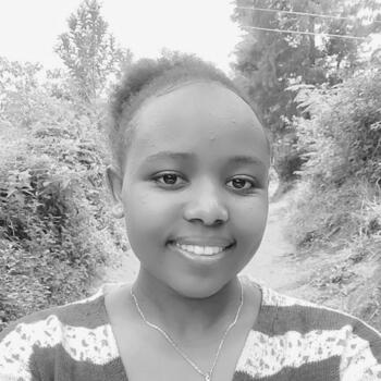 Babysitter Nairobi: Bena