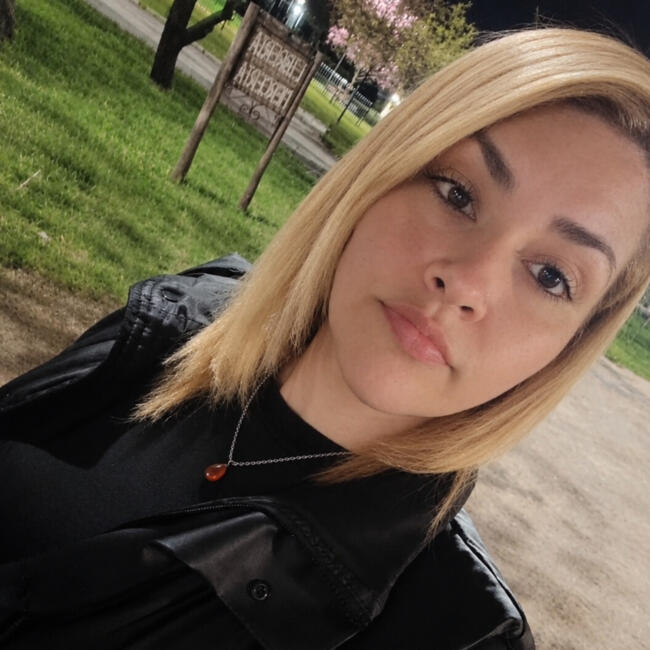 Babysitter in Paraná: Lorena