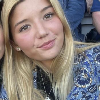 Babysitter in Levallois-Perret: Emma