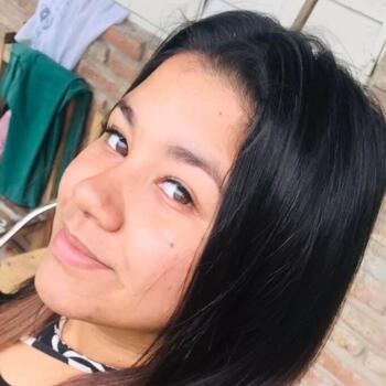 Babysitter in Formosa: Daniela