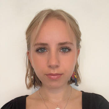 Babysitter in Haywards Heath: Felicity