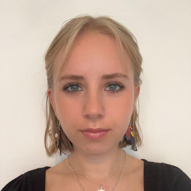 Babysitter in Haywards Heath: Felicity