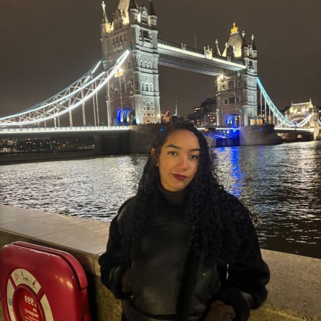 Babysitter in London: Bruna