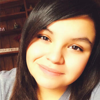 Babysitter in San Antonio: Angelina