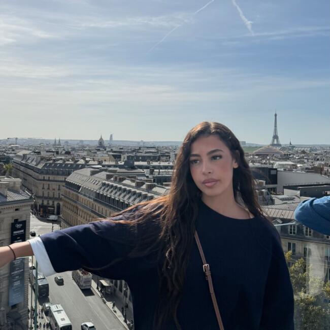 Babysitter in Grenoble: Nada