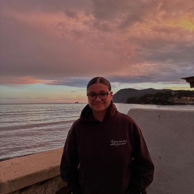 Babysitter in La Seyne-sur-Mer: Ella