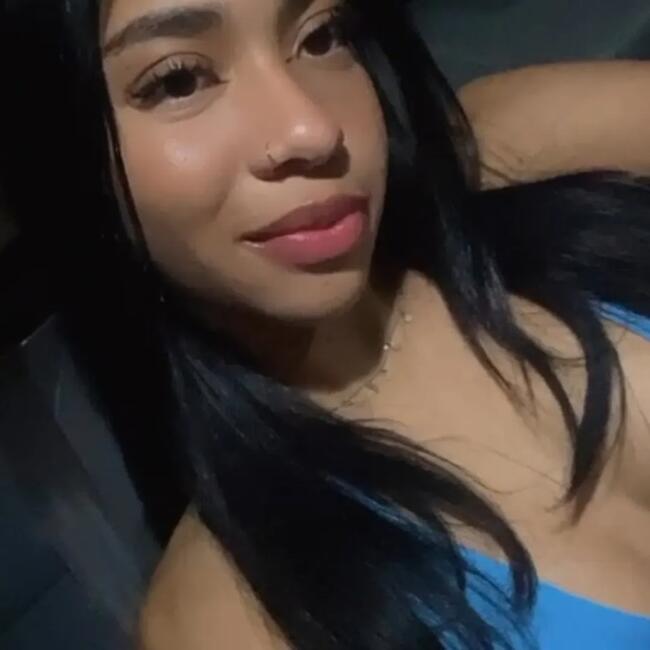 Babysitter in Uberlândia: Marina