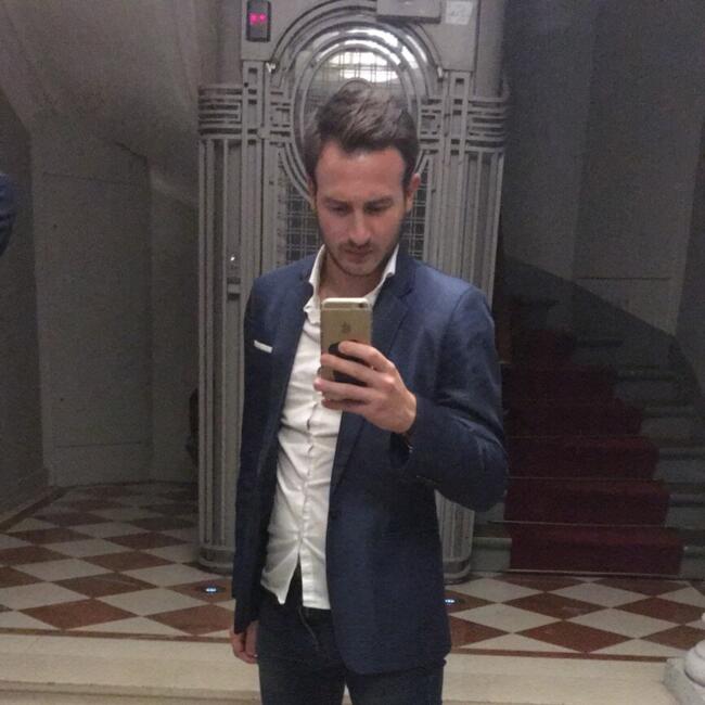 Babysitting job in Boulogne-Billancourt: Anthony