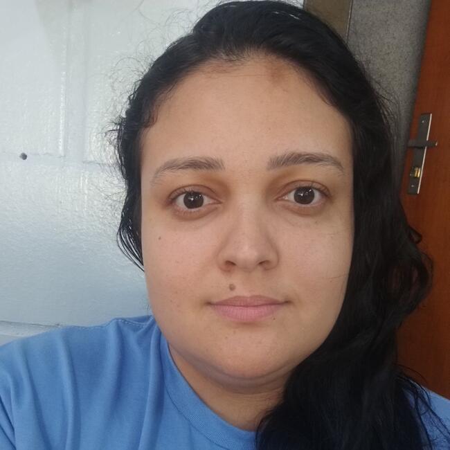Babysitter in São José do Rio Preto: Franciele