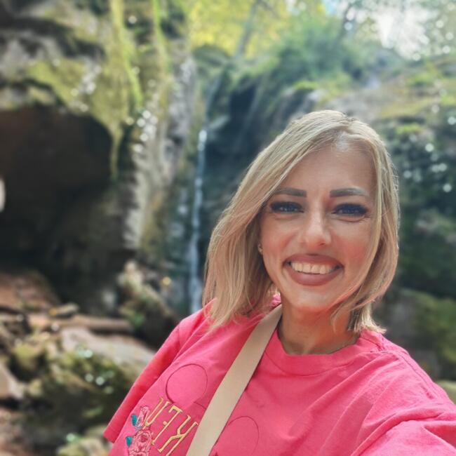 Babysitter in Niš: Ana