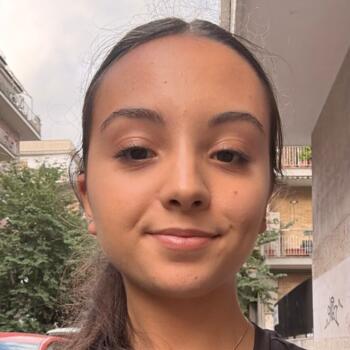 Babysitter a Roma: Giulia