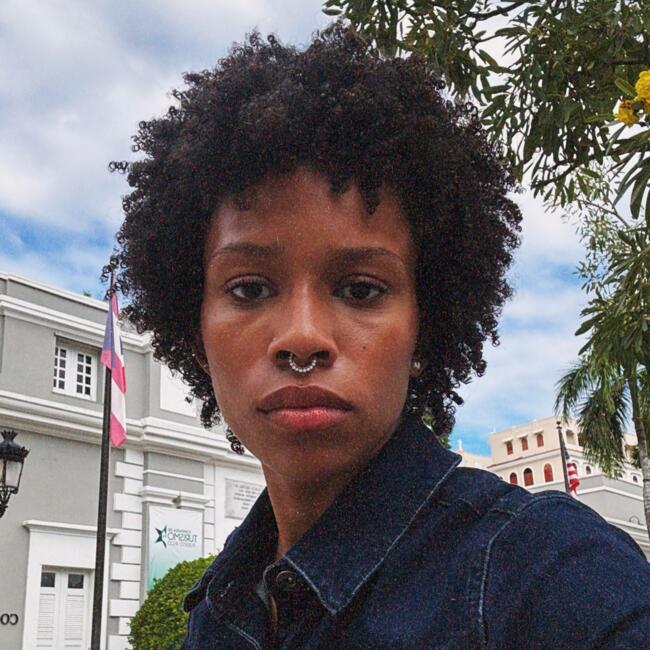 Babysitter in Rincon: Lluvia