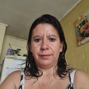 Niñera en La Cruz: Valeska valderrama